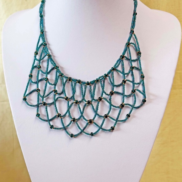 HIMALAYAN GEMS HANDCRAFTED BEADED BIB, TEAL & GOLD SEED BEADS, 18 INCHES LONG, - Picture 2 of 4